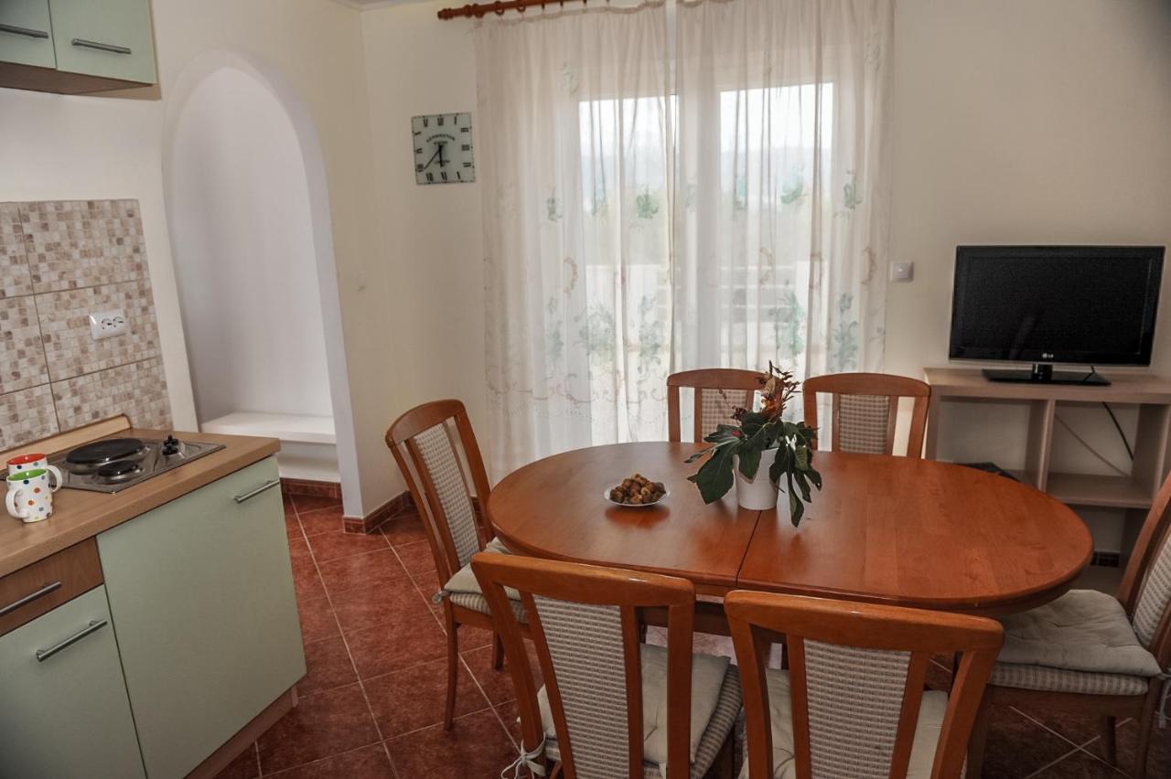 Apartments By The Sea Slatine, Ciovo - 15504 Zewnętrze zdjęcie
